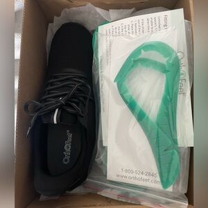 Orthofeet sneaker size 10 women’s